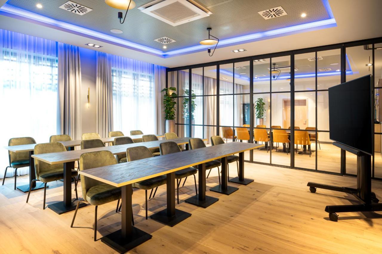 Leonardo Hotel Hamburg Altona Екстер'єр фото